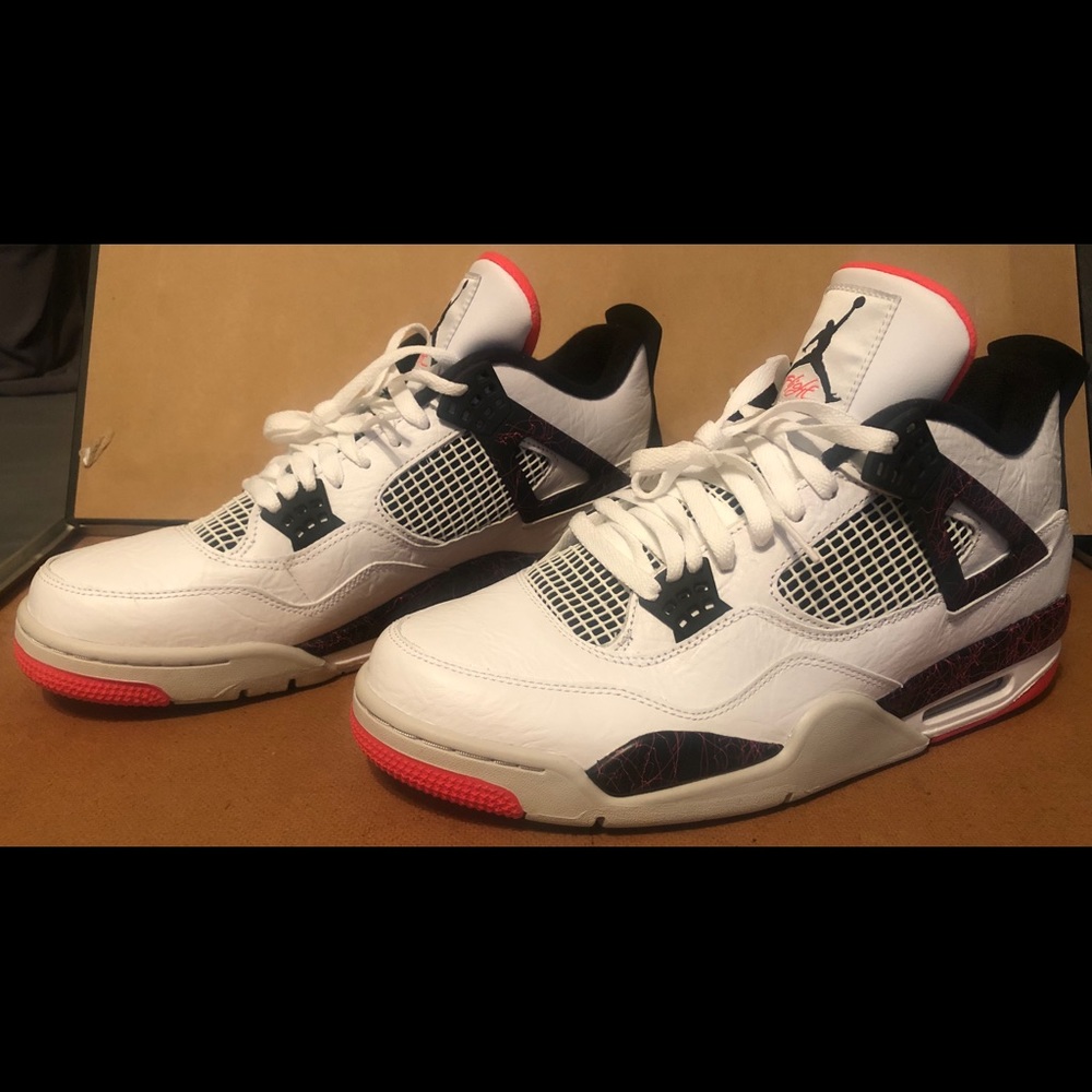 Jordan 4 nostalgia size 12